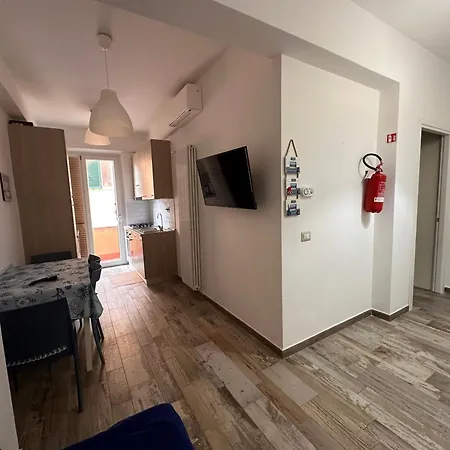 Comforthouse Frontemare Apartamento